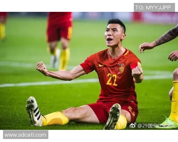 身上纹汉字的足球明星背后的故事与文化意义解析